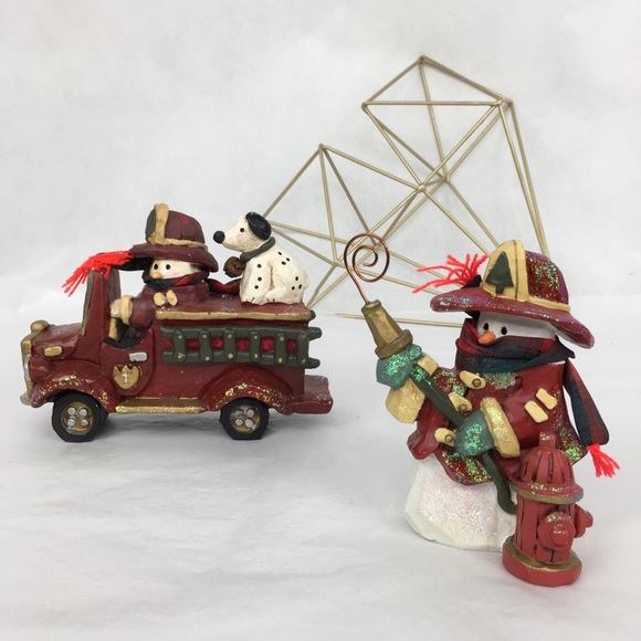 Snowtown Fire Truck Dalmation, & Firefighter